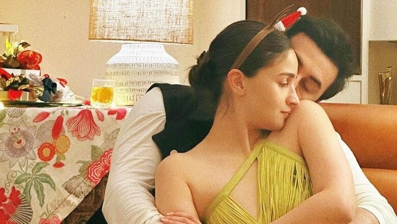 Alia Bhatt and Ranbir Kapoor Raise the Heat With Their Intimate Christmas Photo, Post Goes Viral