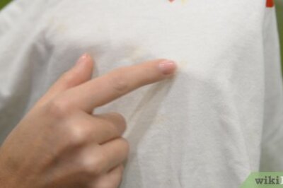 How to Use Vanish on Laundry & Carpet