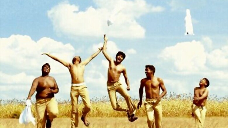 'Kalla Thuppakki' music review: Is not melodious