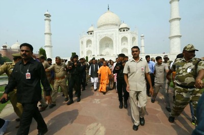 Yogi Tries to Dust Off Controversy With Swachhta Drive at Taj Mahal, But MLA Sticks to Temple Talk