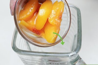 How to Make a Peach Smoothie