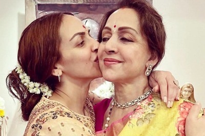 Esha Deol Says ‘There Can Be Only One Dream Girl’ As She Wishes Mom Hema Malini Happy Birthday; Photos