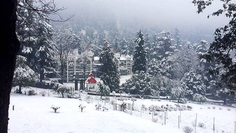 Cold wave intensifies in north India, first snowfall in Shimla