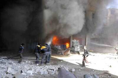 Russian Air Strikes Return to Rebel-Held South Syria, Global Powers Call for 'Negotiated Settlement'