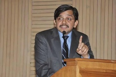 CPI(M), Ashok Gehlot Question Justice Muralidhar's Transfer Day After His Orders on Delhi Violence