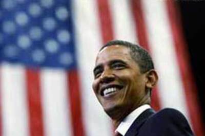 Poll says Obama losing popularity, still riding high