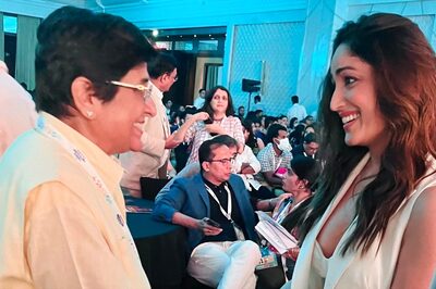 Yami Gautam Dhar Has 'Fan-girl' Moment After Meeting Kiran Bedi, Pens Heartfelt Note
