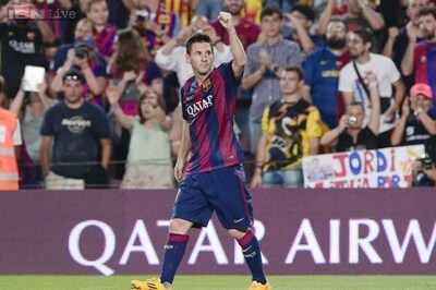 Lionel Messi scores twice as Barcelona defeat Elche 3-0