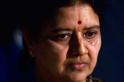 Sasikala Watches Palaniswami Take Oath From Bengaluru Jail