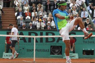 Nadal beats Soderling for 5th French title