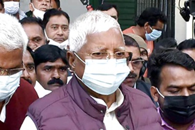 RJD Chief Lalu Returns to Patna Amid Clamour for Caste Census, Fresh CBI Case