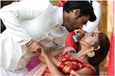 Niti Taylor on Reuniting with Kaisi Yeh Yaariaan's Parth Samthaan: We're Waiting For an Opportunity