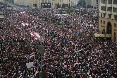 Belarusian Protesters Pack Capital, Army Issues Warning