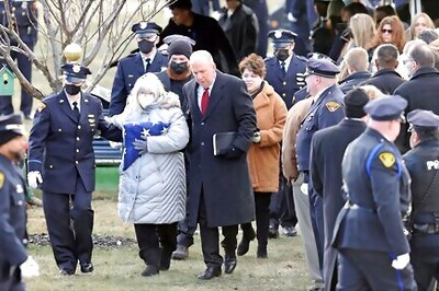 Cleveland Officer Killed During Carjacking Memorialized