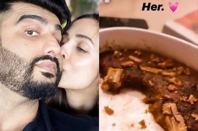 Malaika Arora Treats Arjun Kapoor To Chocolate Dessert, He Shares Love-filled Post