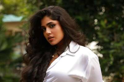 Faria Abdullah's Mid-Week No-Filter Look Will Make You Feel Warm And Sunny