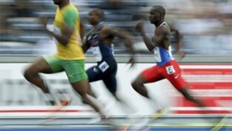Usain Bolt bids for 200m gold with all eyes on record