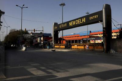 Noida Police Say Those with Confirmed Air, Rail Ticket Won't Need Additional Pass to Go to Delhi