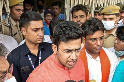 News18 Evening Digest: Tejasvi Surya Held in Karauli; Curfew in Khargone & Other Top Stories