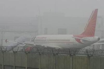 Darkness in N India as fog trips power grid