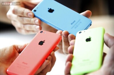 Apple launches 8GB iPhone 5c; may hit Indian store shelves