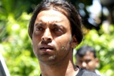 Shoaib not guaranteed a place: Bari