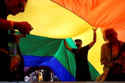 Scottish Church Becomes First in UK to Allow Gay Marriages