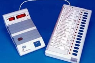 Voter can refuse to press EVM button: poll official