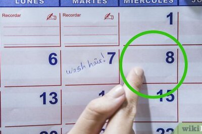 How to Tease Your Own Hair