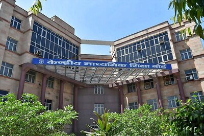 'BJP Wants to Rewrite History': Oppn Lashes Out at Centre, CBSE Over Decision to Drop Syllabus Topics