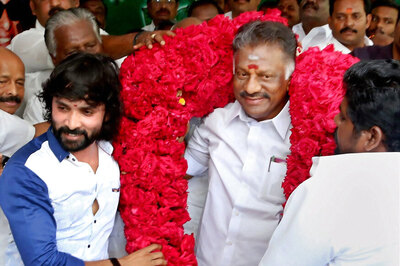 Man With Knife Causes Flutter as O Panneerselvam Arrives