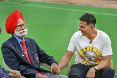 Akshay Kumar Mourns the Death of Legendary Hockey Player Balbir Singh