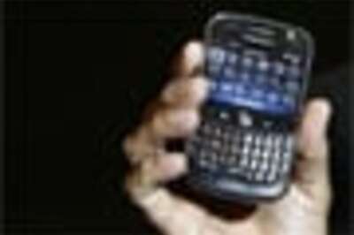 Govt may decide BlackBerry fate on Thursday