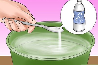 How to Clean Rainbow Sandals