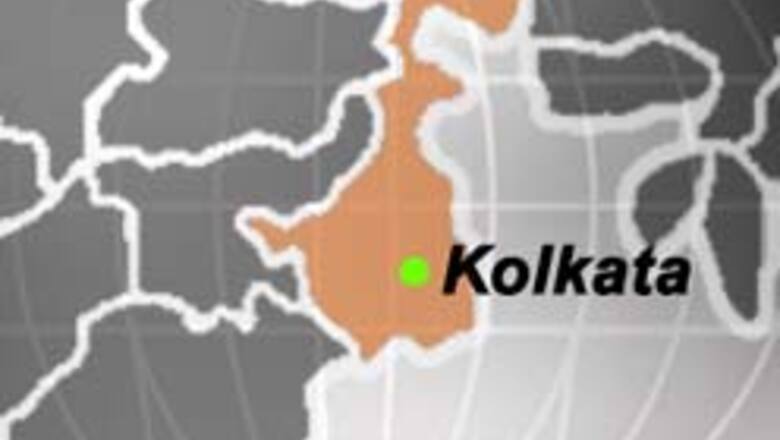 Crude bomb explodes in Kolkata, 1 dead