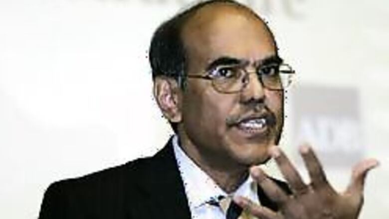 Banks safe, economy strong: RBI | Rupee tanks | CRR cut