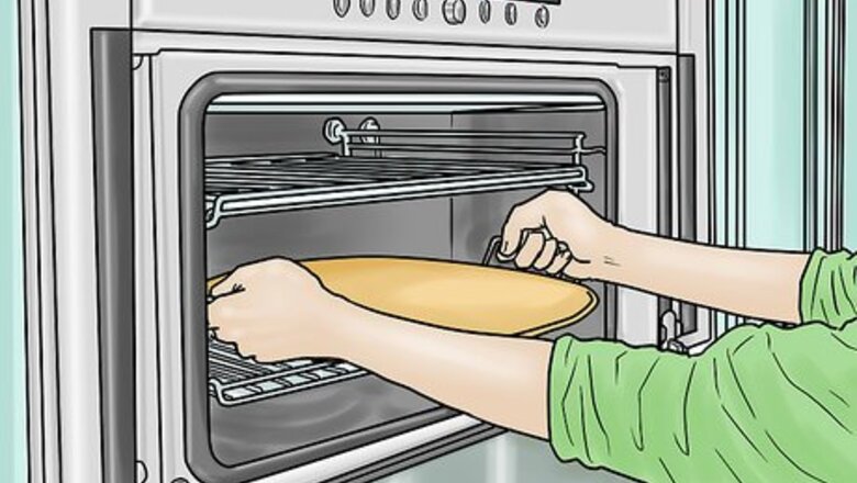 How to Use a Pizza Stone