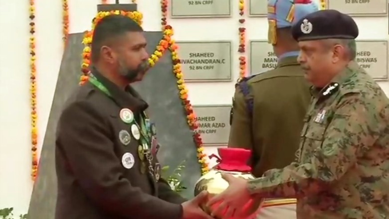 Man Hands over Urn Containing Soil From Houses of Soldiers Killed in Pulwama Terror Attack to CRPF