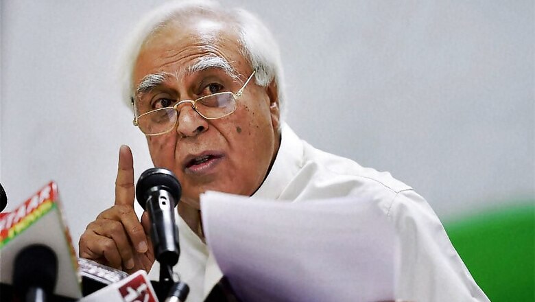 Kejriwal's 'Subdued' Response to CAA-NPR-NRC, Jamia-JNU Violence 'Smacks of Opportunism': Sibal