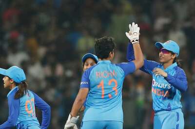 2nd T20I: Smriti Mandhana Stars as India Women Beat Australia Women in Thrilling Super Over