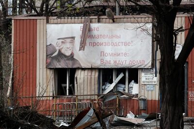 Russia-Ukraine War: Kyiv's Darnytsky Hit by Russian Shelling, Claims Mayor; Zelenskiy Says 3,000 Ukrainian Troops Killed in War