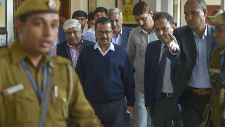 After Surat Fire Tragedy, Delhi Govt to Shut Down Coaching Centres Operating Above Fourth Floor