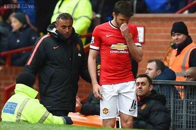 EPL: Manchester United's Carrick out for the season, says Louis van Gaal