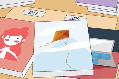 How to Contact an Art Gallery