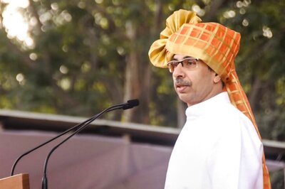 'Can't Bloom Lotuses in Dried Lake': Shiv Sena Attacks BJP Over Divisive Campaign For Delhi Assembly Elections 2020
