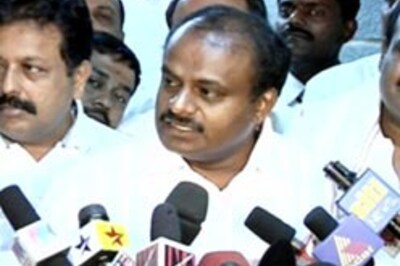 Karnataka crisis: Cong adopts wait and watch policy