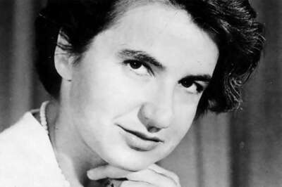 Rosalind Franklin's 93rd birthday: Discovery of the DNA molecular structure