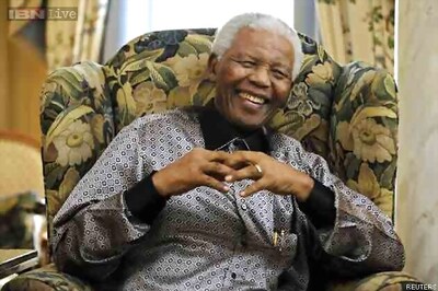 Anti-apartheid icon and former SA President Nelson Mandela dies at 95