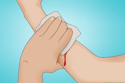 How to Make a Quick Disinfectant for Minor Cuts and Abrasions