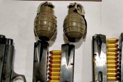Two Held by CISF For Carrying Live Bullets at Delhi Airport